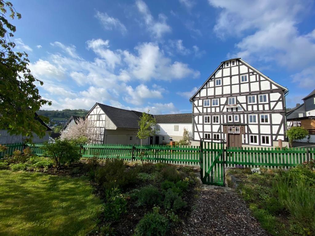 Hof Hallenberg Bagian luar foto